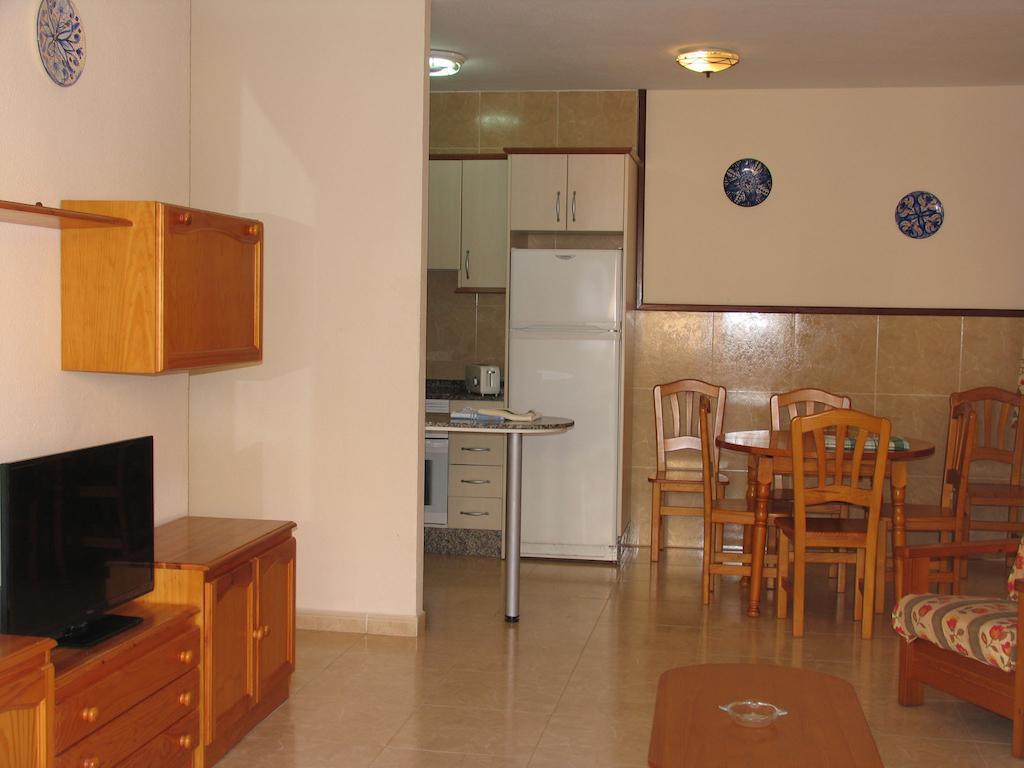 Apartamentos Tesy La Manga del Mar Menor Buitenkant foto